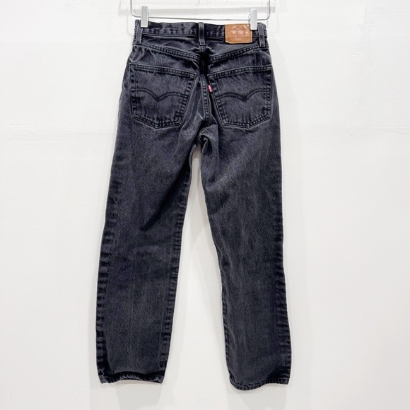 Levi’s Straight Leg Black Washed Jeans Size 24 x 30 Cotton - Picture 2 of 9